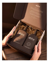 Load image into Gallery viewer, Vanilla Cream &amp; Tonka Bean Transformative Wash &amp; Lotion Duo
